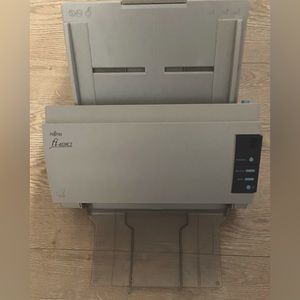 Desktop scanner - Great for batch scanning